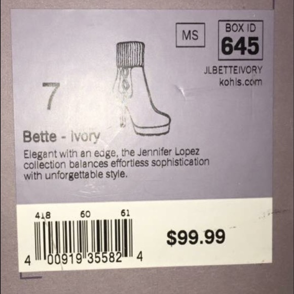Jennifer Lopez boots