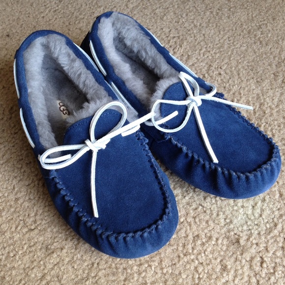 UGG men's shoes！Price is firm！