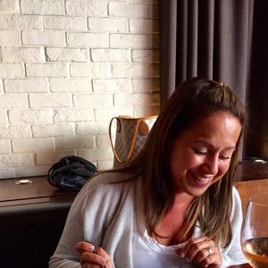 Meet your Posher, Becky