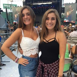 Meet your Posher, Caroline