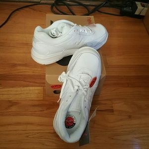NWT White New Balance.