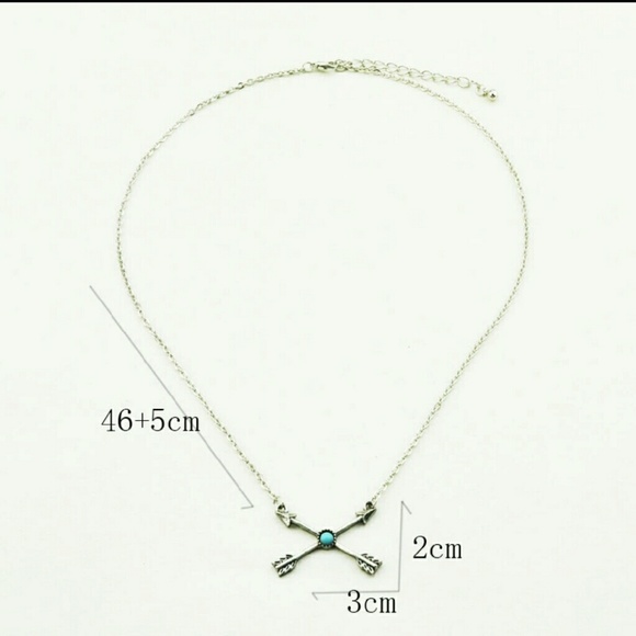 Gorgeous silver turquoise Arrow necklace - Picture 2 of 2