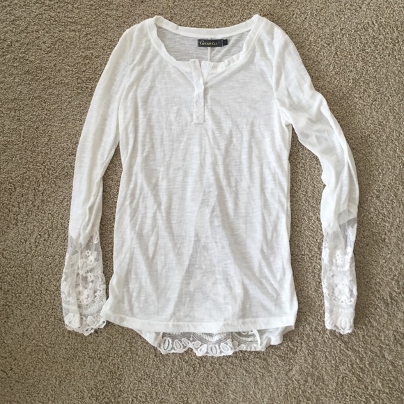 White Blouse with Lace - Picture 1 of 4