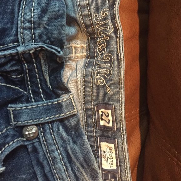 Miss Me jeans - Picture 2 of 4