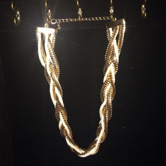 Statement necklace f321