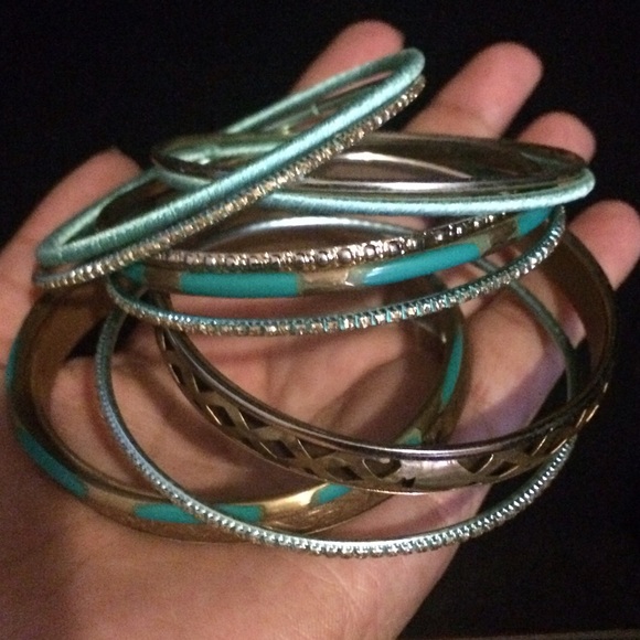 Bundle bangles