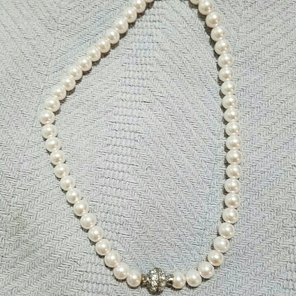 Pearl necklace