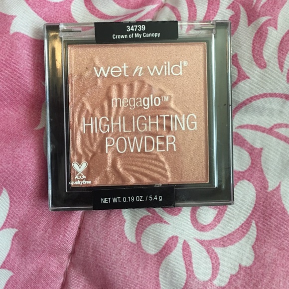 Wet n wild highlighter