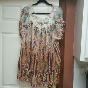 Beautiful ladies Blouse Size 3x