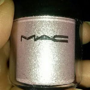 NIB 7.5g MAC pigment