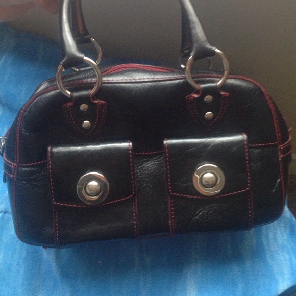 Wilsons 100% Leather Purse