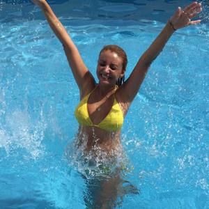 Meet your Posher, Ingrid