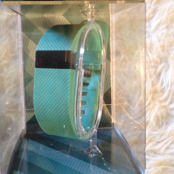 Fitbit HR - Picture 2 of 2