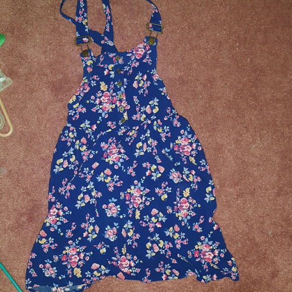 Blue flower overall dress. Criss cross back