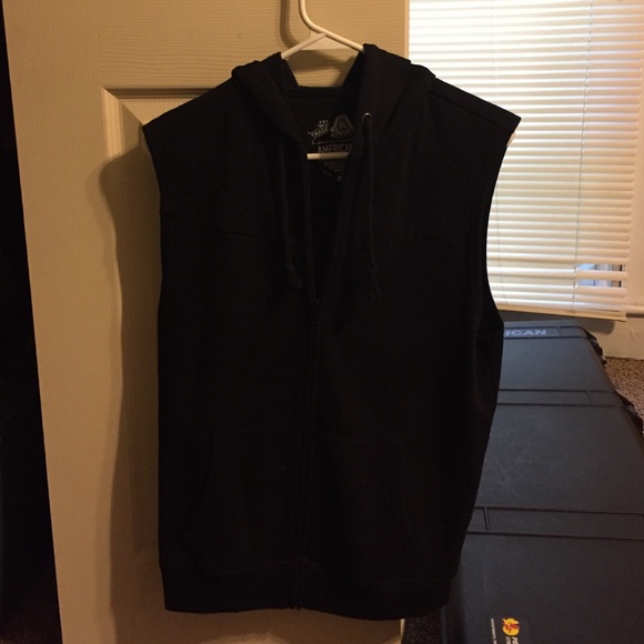 Black cotton/polyester zip up/hooded vest