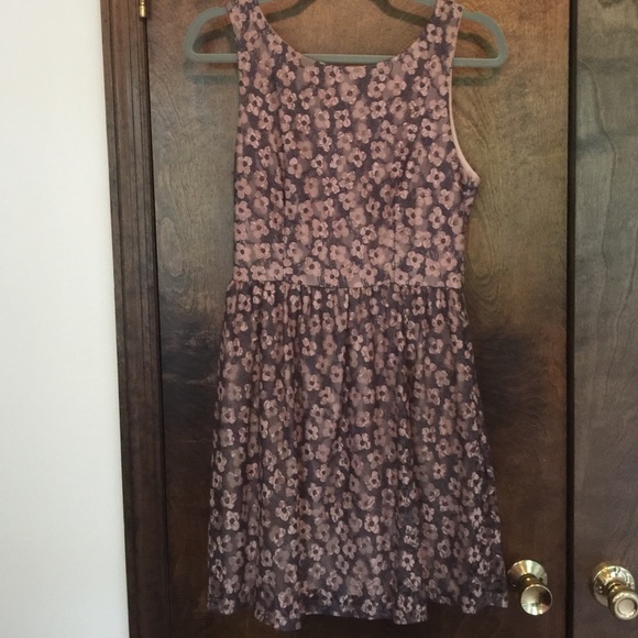 Floral lace dress - Size M