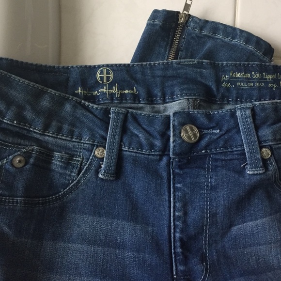 black wide leg cargo trousers