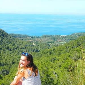 Meet your Posher, Brianna