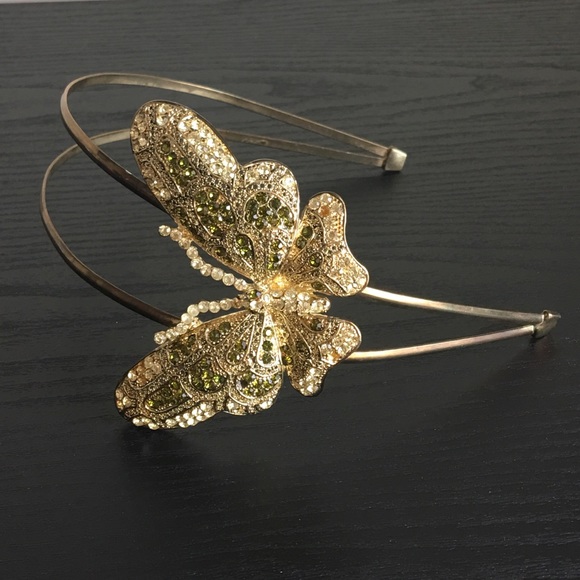 bebe Accessories - ✨Sale✨Butterfly statement headband