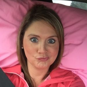 Meet your Posher, April
