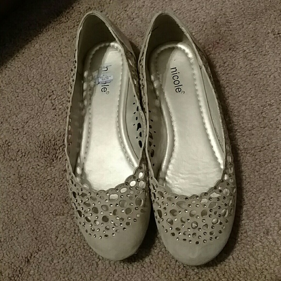 Cute flats perfect for any outfit