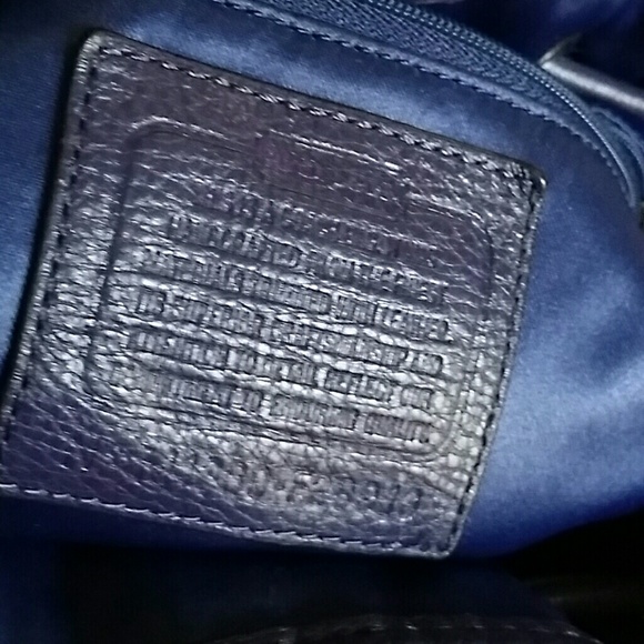 Coach Avery Canvas/Purple Drawstring Duffle F28913 - Picture 3 of 4