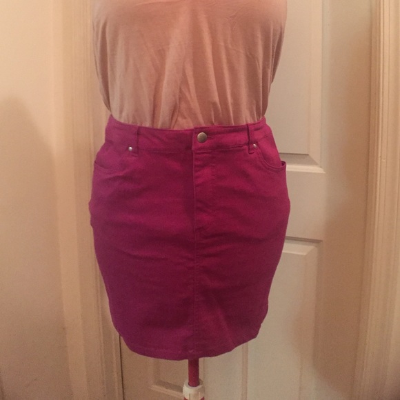Divided H&M Mini Skirt - Picture 2 of 4