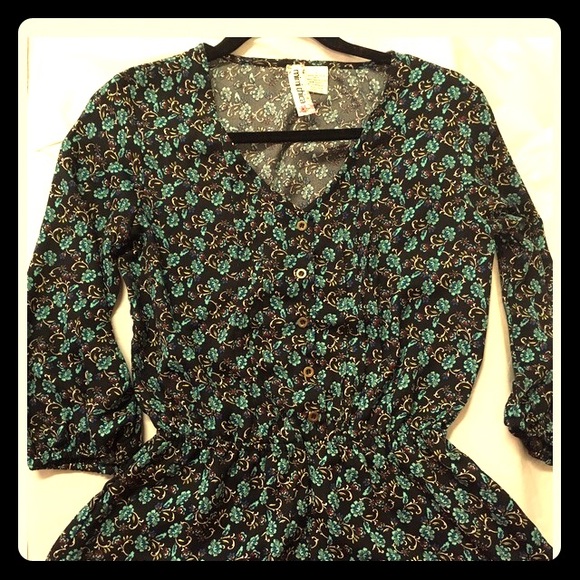 💙 NWOT Flirty Floral Teal Blue Romper, Only $4!