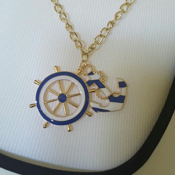 Charming nautical necklace - Picture 2 of 3