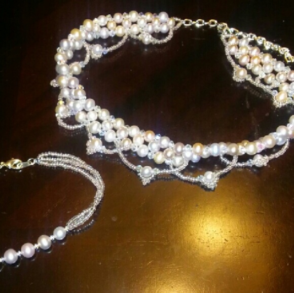 Pearl choker necklace with bracelet *handmade*