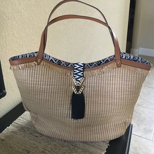 Stella & Dot Riviera Tote -Raffia Fringe