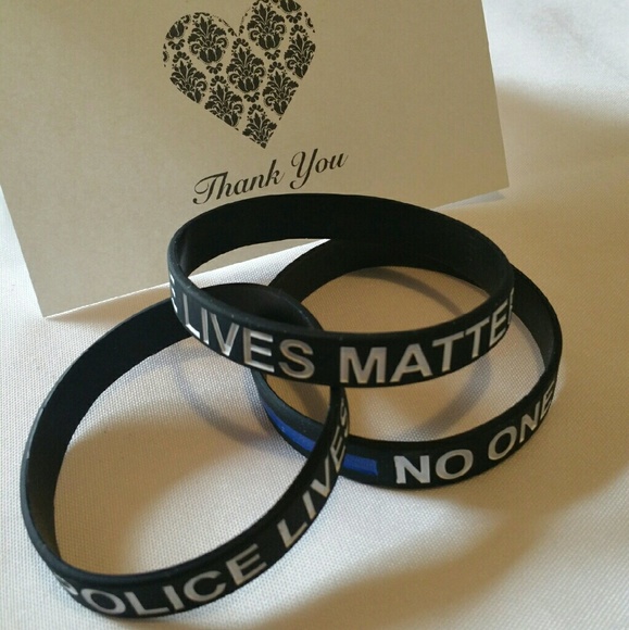 3 Silicon Bracelets - Picture 2 of 4