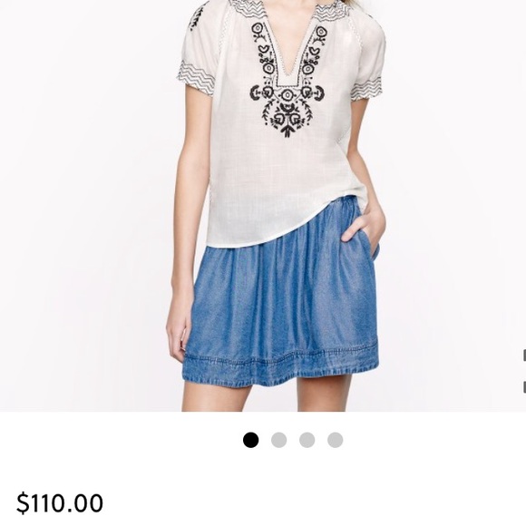 3 FOR $15!.Crew Baja Embroidered Top - Picture 2 of 4