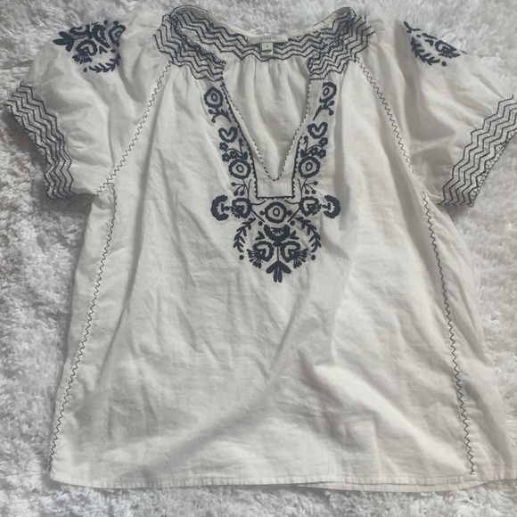 3 FOR $15!.Crew Baja Embroidered Top - Picture 3 of 4