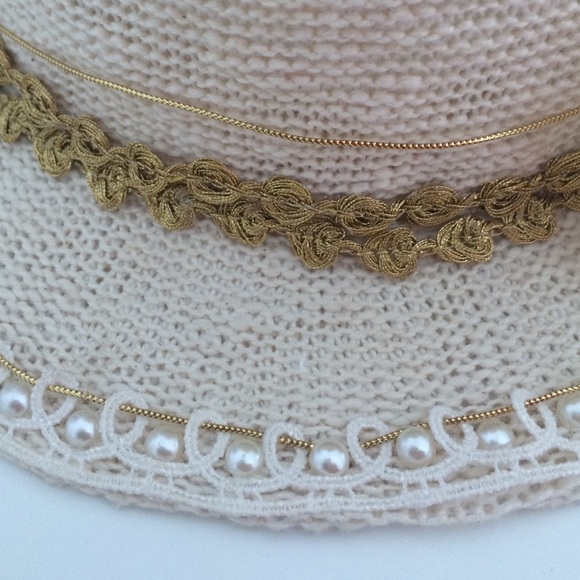 Custom made Fedora main image 4
