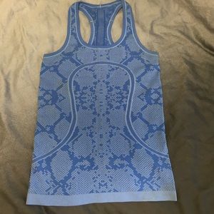 Lululemon Run Swiftly Snakeskin tank