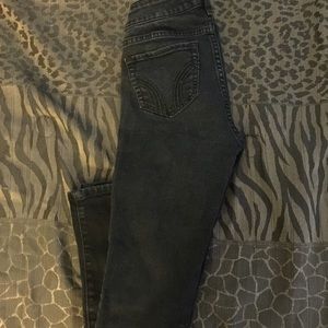 Black hollister jeans size 1