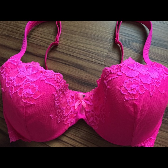 Hot pink lace bra with molded cups 34DD