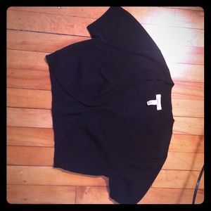 Black shoulder sweater