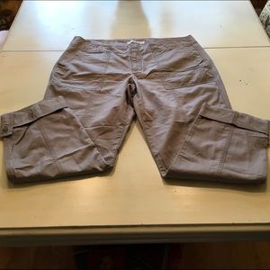 Ann Taylor Loft Gray Capri Cropped Pants (NWT)