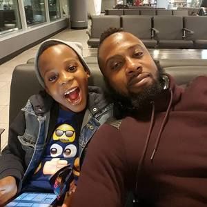 Meet your Posher, Troy