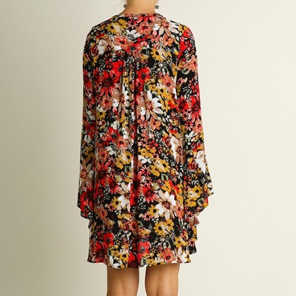 Dancing in the Meadows Floral Dress - Picture 4 of 4