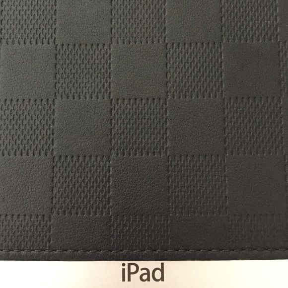 !!!SOLD!!! Louis Vuitton Soft iPad Case - Picture 3 of 3