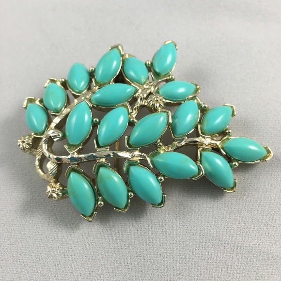 Vintage Signed Kramer Turquoise Cabochon Brooch - Picture 1 of 4