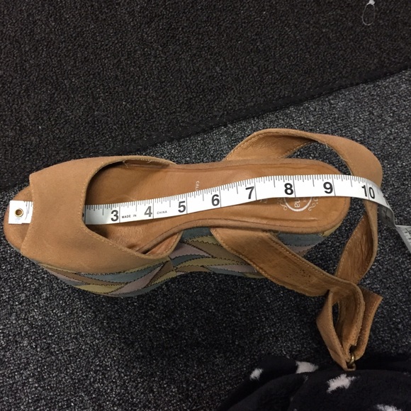 Jeffery Campbell Pusher Platforms - Picture 4 of 5