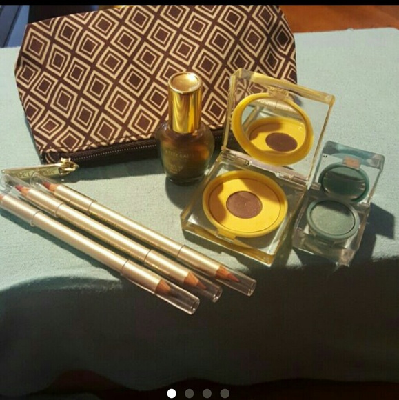 Estee Lauder makeup set!