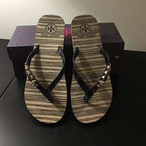 Tory burch flip flops