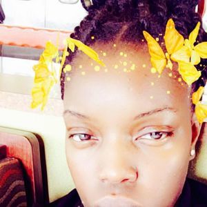 Meet your Posher, Dee