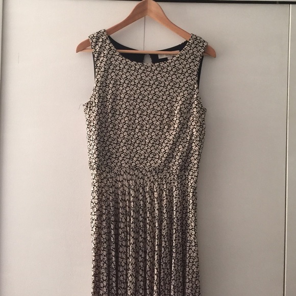 Loft casual dress