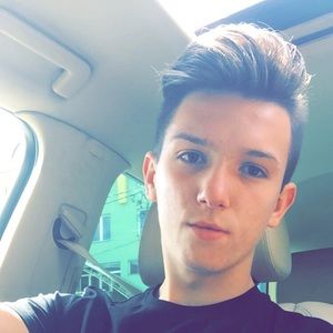 Meet your Posher, George